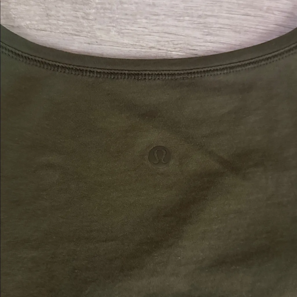 🖤LuluLemon Hunter Green VNeck/Open Front Work Out Top•Size:L🖤 - Image 5