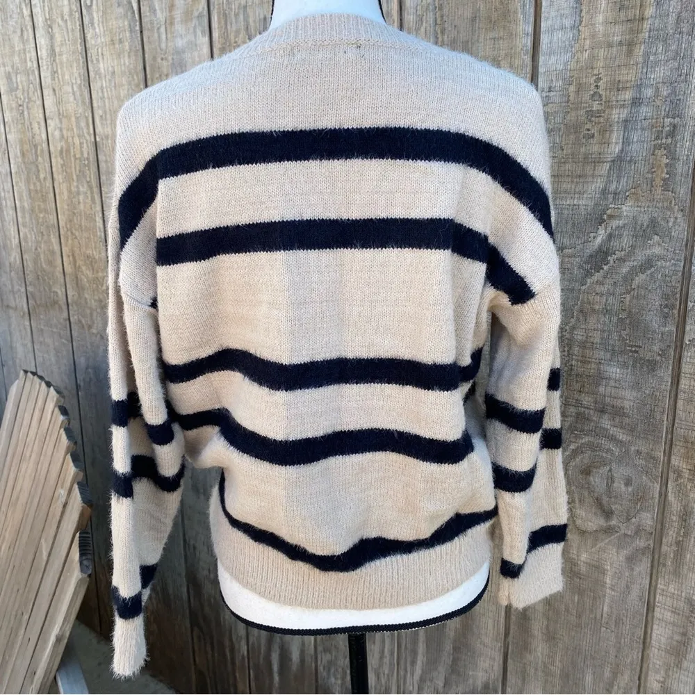 SHEIN Black Striped V Neck Sweater Size M - Image 5