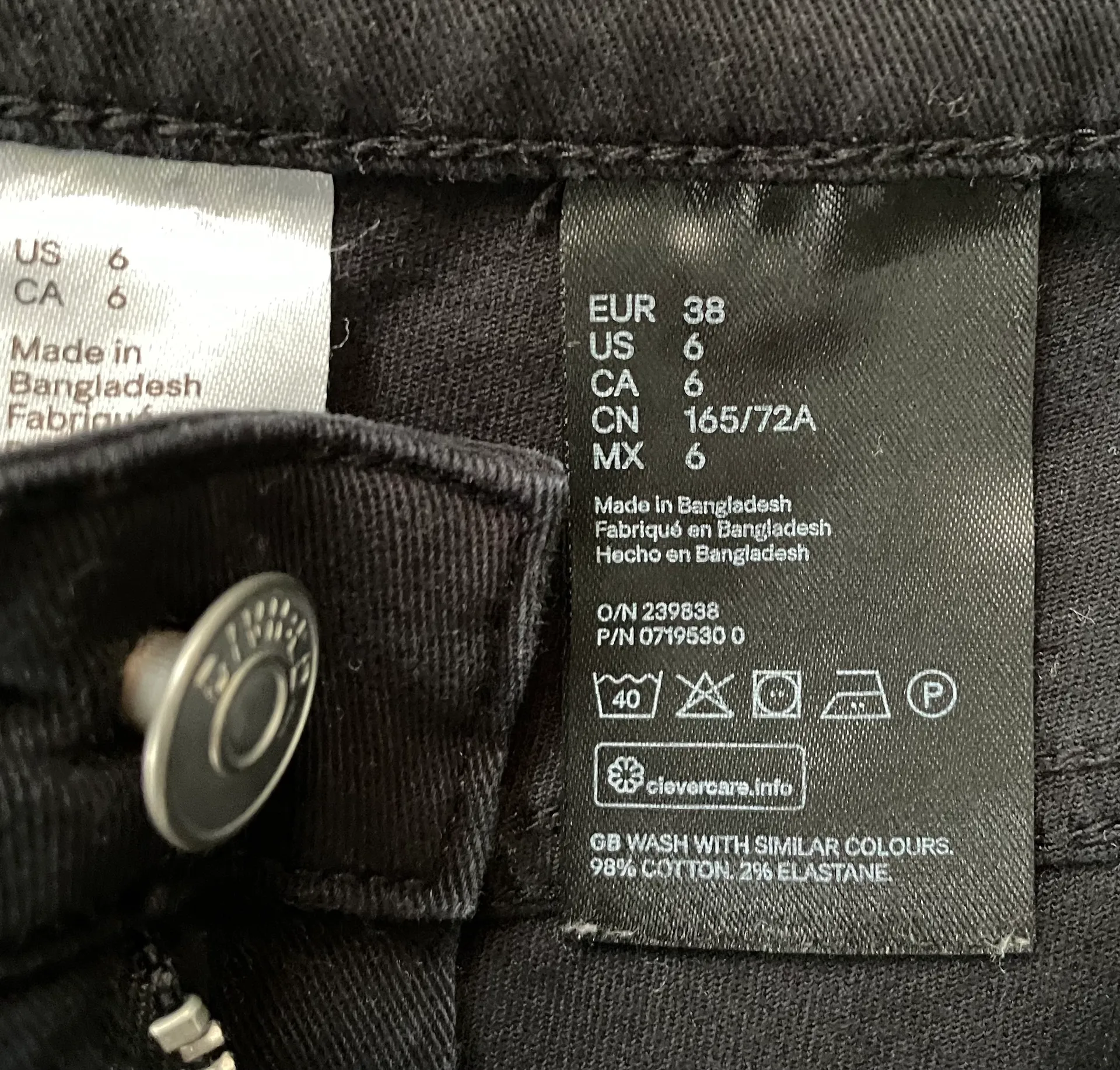 Black Cargo Pocket Jeans - Image 3