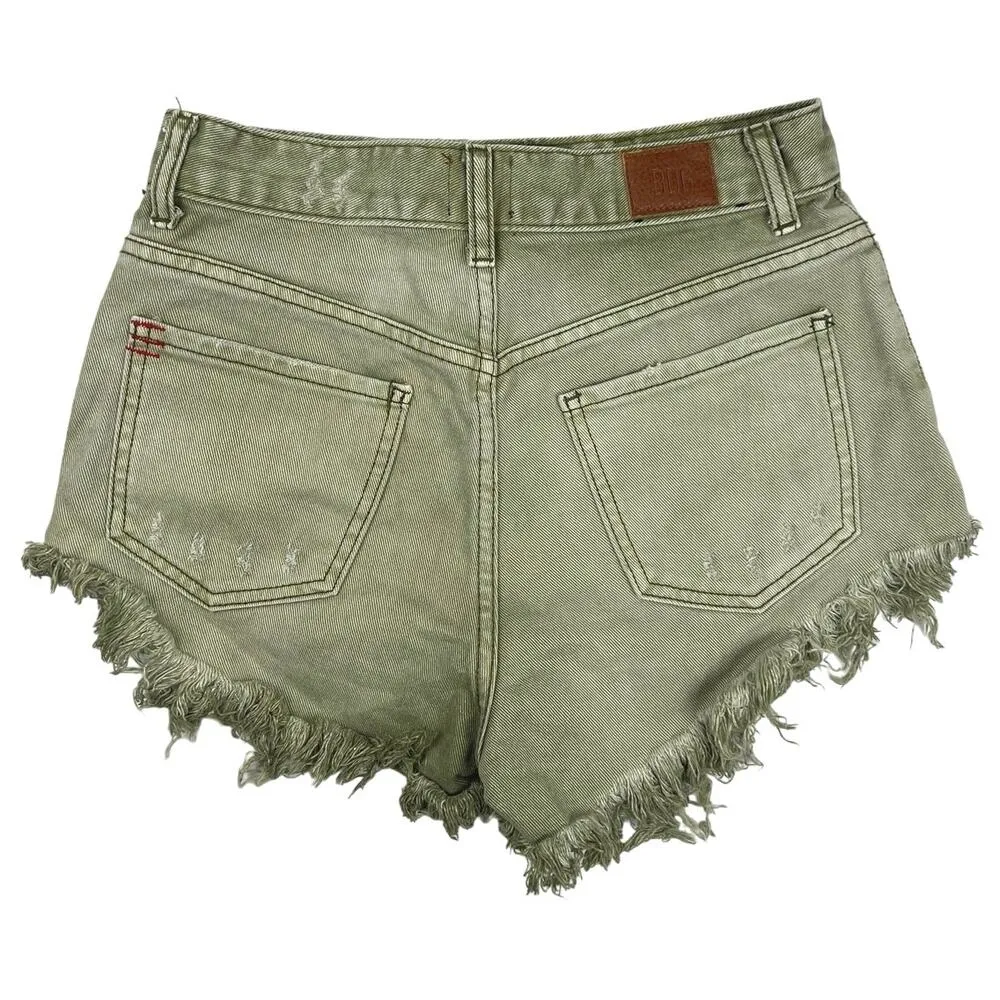 Urban Outfitters BDG Green Cheeky High Rise Cut Off Hem Mini Jeans Shorts Sz 26 - Image 2