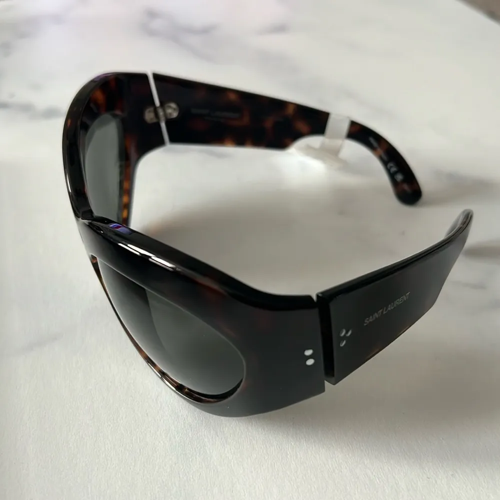 Saint Laurent Cat Eye Sunglasses, Brown Tortoise 67mm New w/Tag - Made in Italy - Image 5