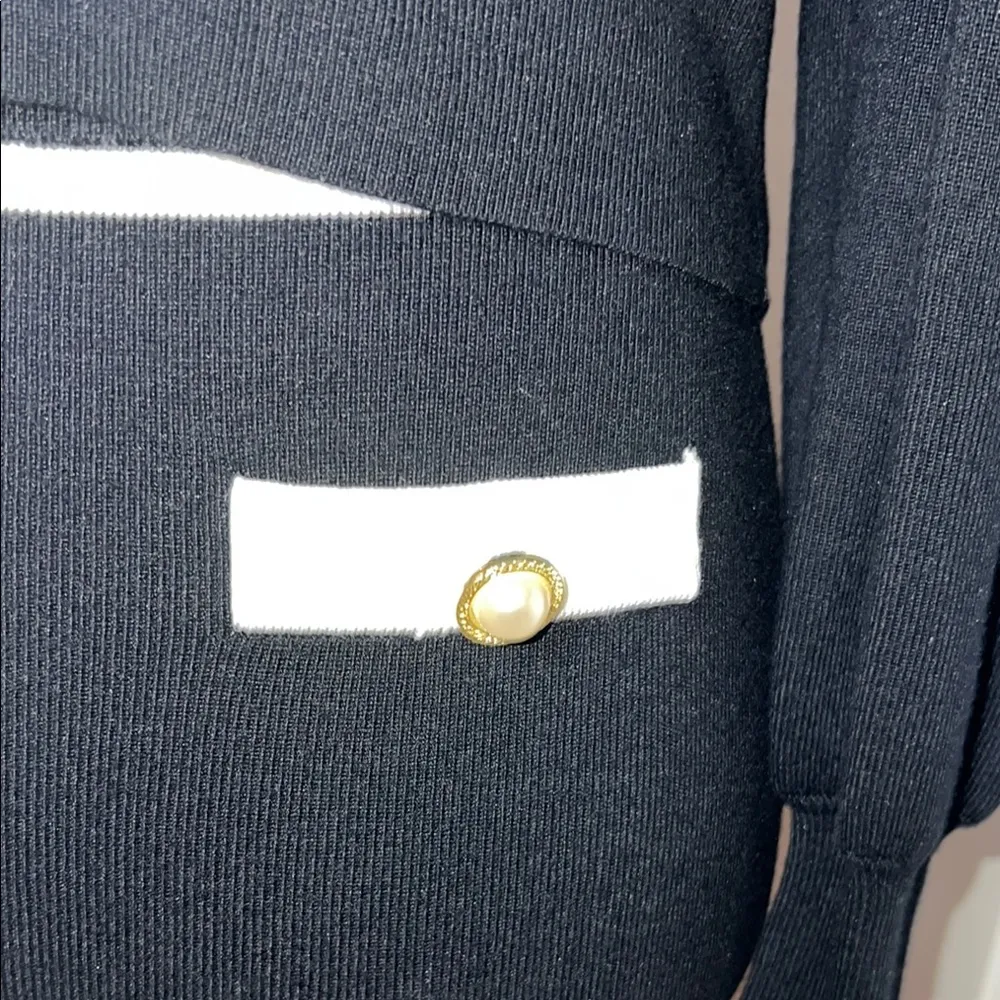 Bebe Black and White‎ Knit Button Set - Image 13