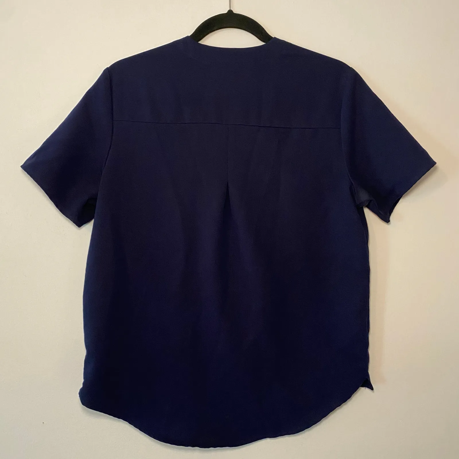 FIGS Navy Blue Masaya Full Zip Short Sleeve Scrub Top Women's size XS Nurse Dr - Image 8