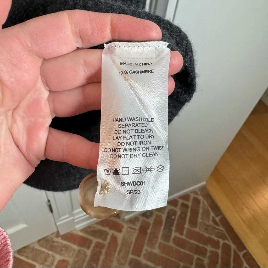 Quince Charcoal Mongolian Cashmere Oversized Boyfriend Cardigan Sweater Size med - Image 4