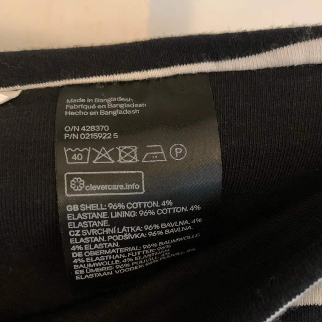 H&M Basic Black & White Striped Stretch Soft Pull On Skirt Size M - Image 4