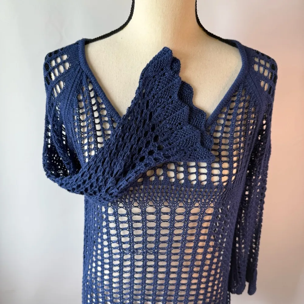 Simply Noelle Blue Crochet Swim Coverup with‎ V-Neck size small Cottagecore - Image 4