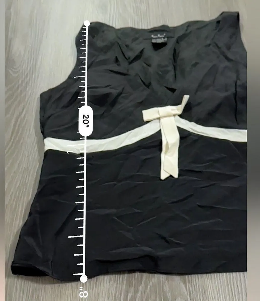 ECI  New York 100% Silk Black & White Bow Front Sleeveless Top Size 4 - Image 5