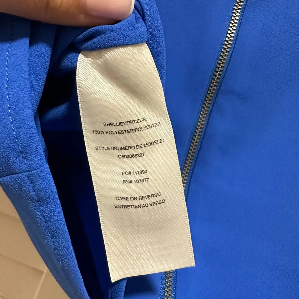 Alice + Olivia “Klynn” Cobalt Blue Crop Top Size Large Umbrella Blue - Image 7