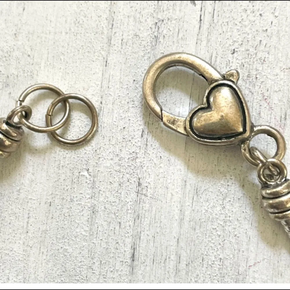 Silver tone purple and silver bead bracelet - Image 6