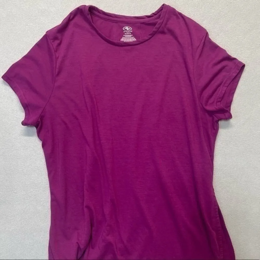 Athletic Works Short Sleeve T-shirt Top  Women’s  Size 2X Purple Crew Neck - Image 2