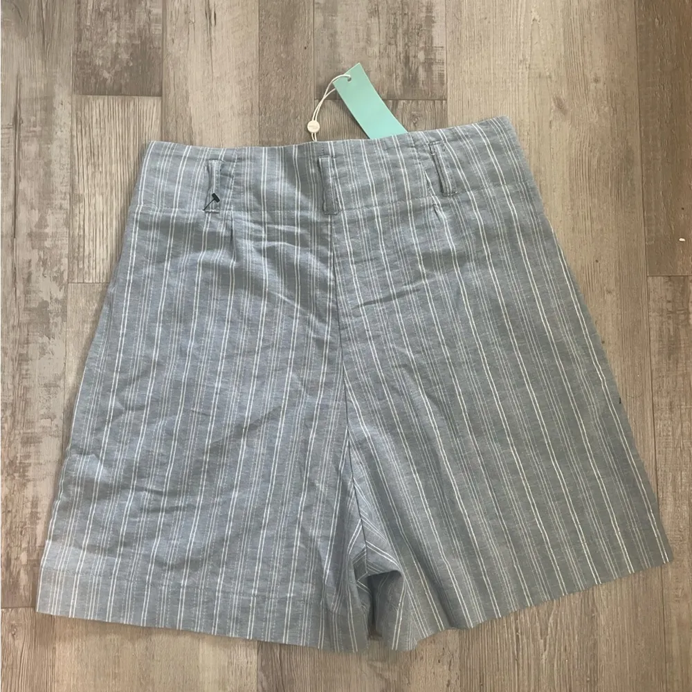 NWT Shore Shorts Size small - Image 14