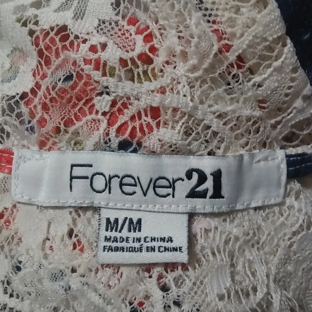 Forever21 M Orange Floral and Lace Silk Crop Top - Image 6