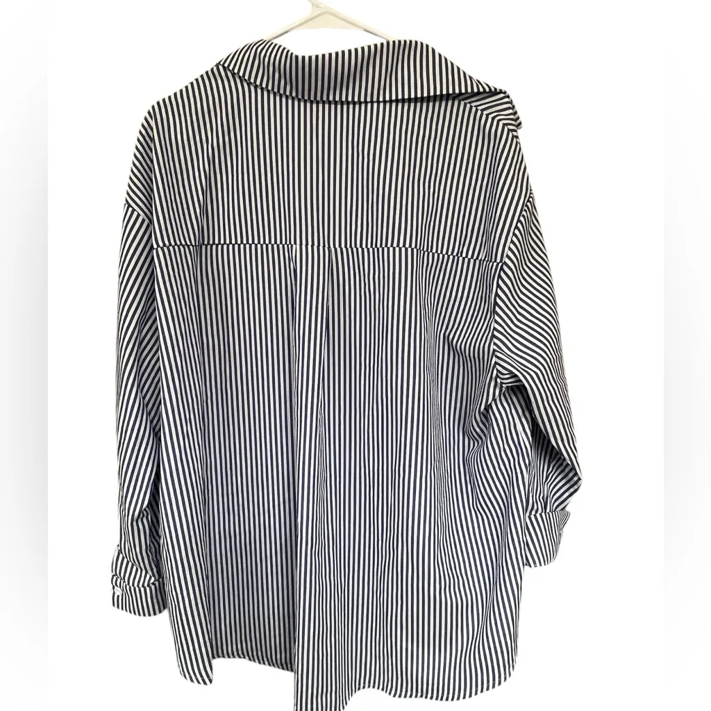 SHEIN Oversized Blue and White Striped Shirt - Image 3