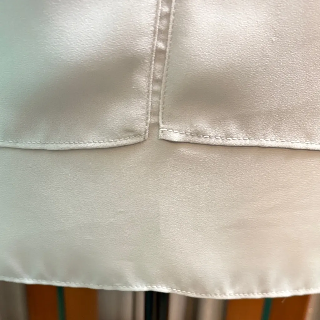 Rose & Olive light Grey Sleeveless Blouse - Image 4