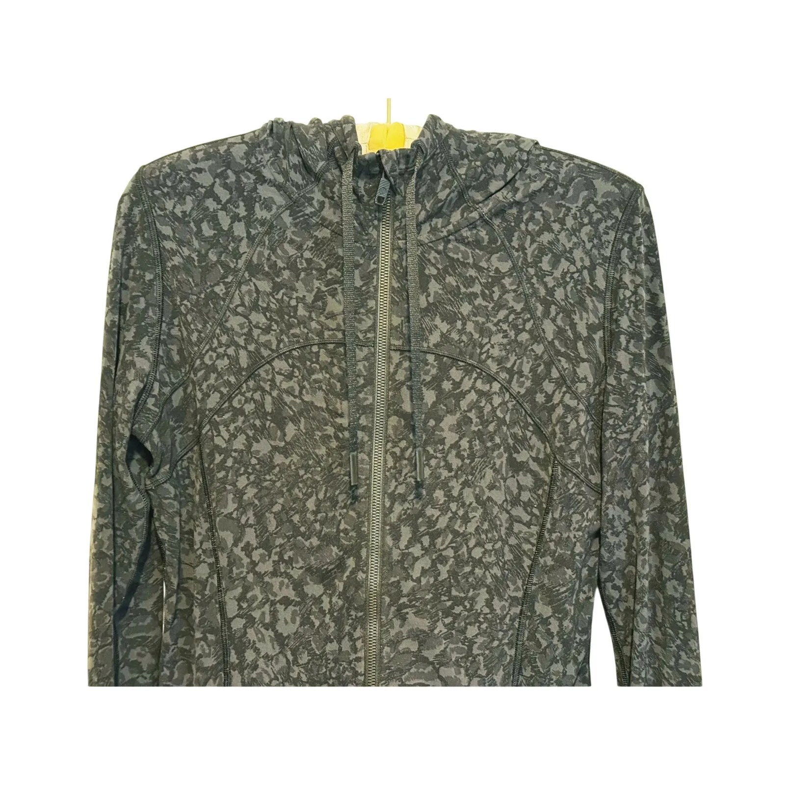 Lululemon Hooded Nulu Camo Define Jacket 10 Black Wild Thing 10 Athleisure Gym - Image 4