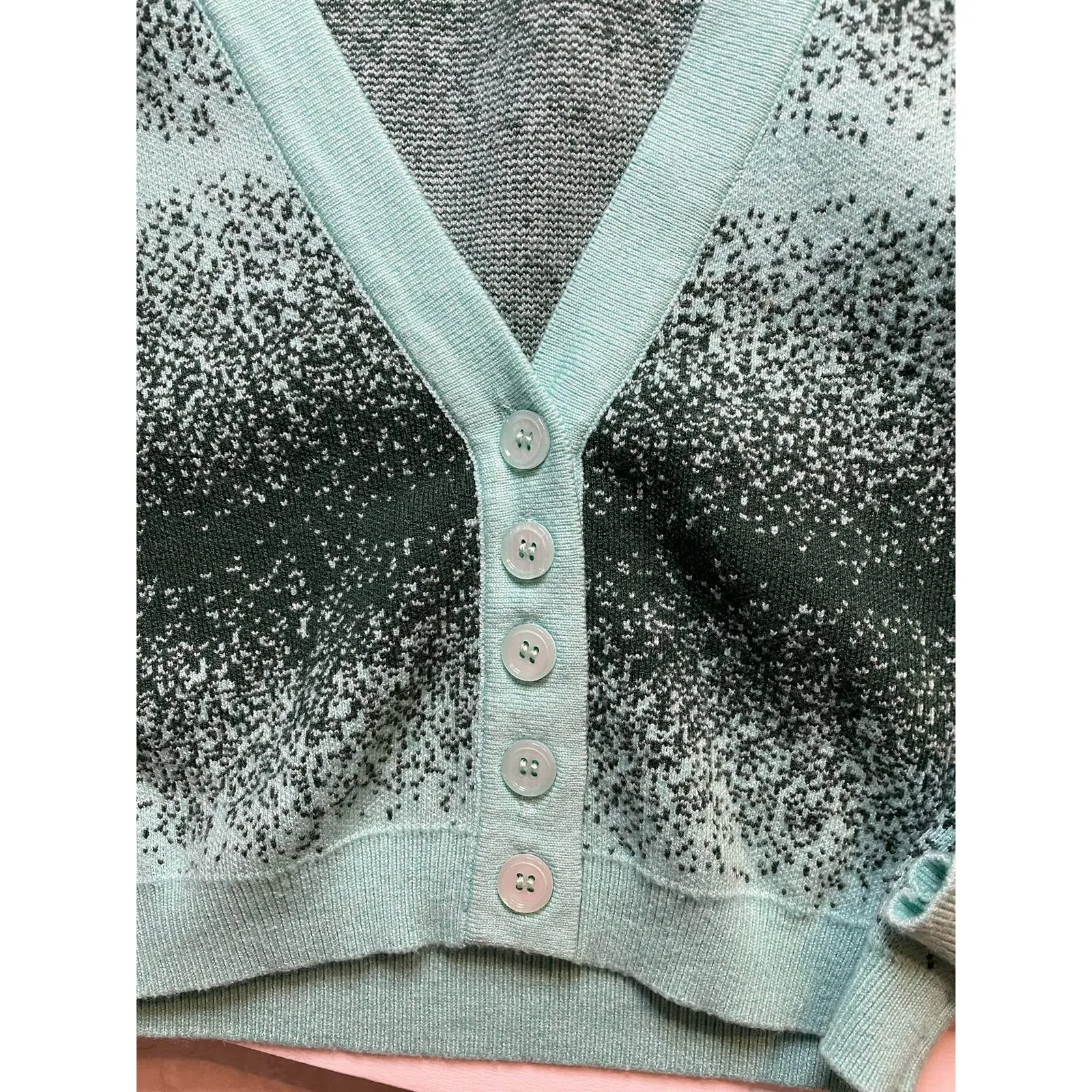 Alter’d‎ State Cropped sweater SZ Med Green - Image 7