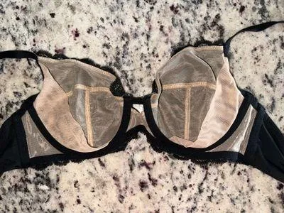 Black Lace Bra 32C - Image 3