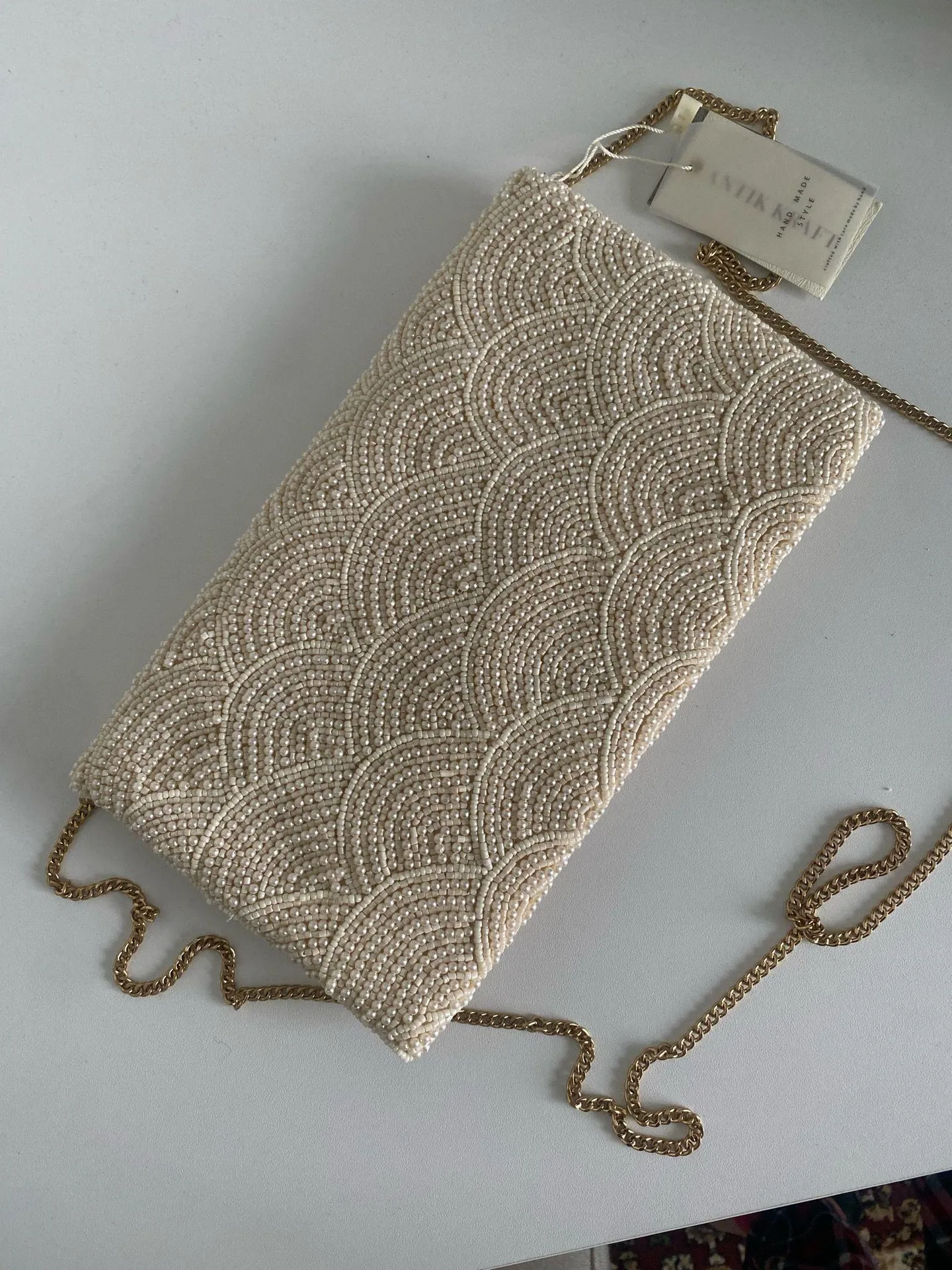NWT Antik Kraft Hand Made Scallop Cut Beaded Clutch Crossbody Cream  Bag  - Image 4
