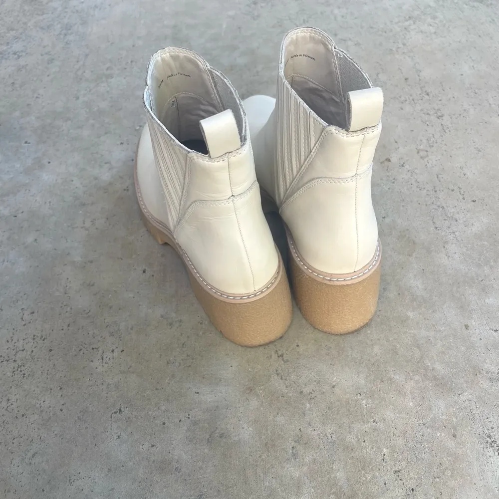 Dolce Vita Harte H20 Boots Booties With Heel Cream Ivory Size 9.5 - Image 6