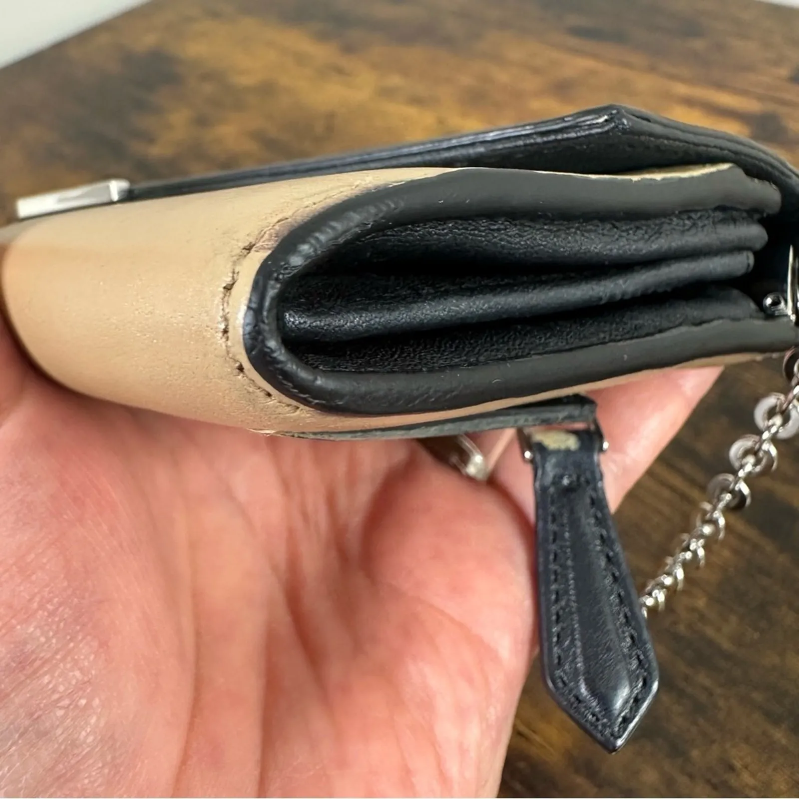Fendi‎ Leather Envelope Wallet Black Beige Authentic - Image 9