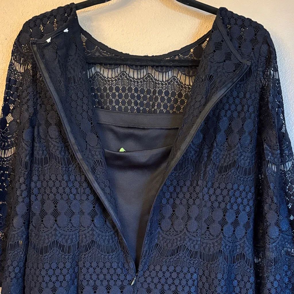 Elegant BLACK Lace Dress 3/4 Sleeve Knee Length Size 8 - Image 9