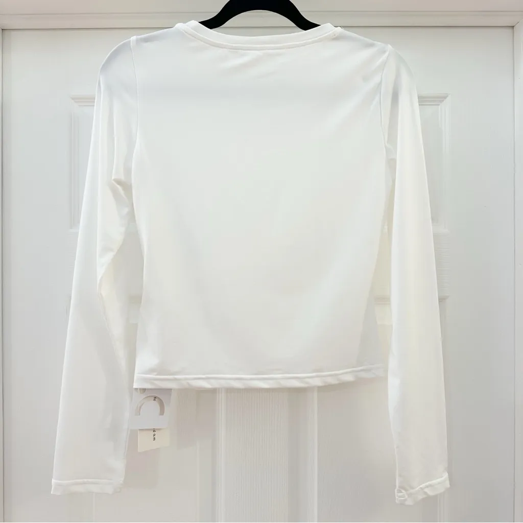 NWT Commense Crew Neck Basic Long Sleeve Top stretchy White - Image 3