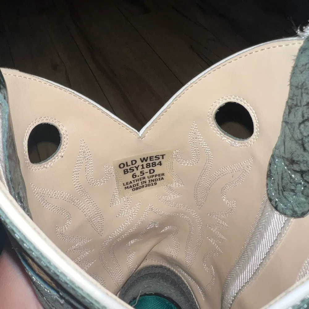 cowgirl boots - Image 6