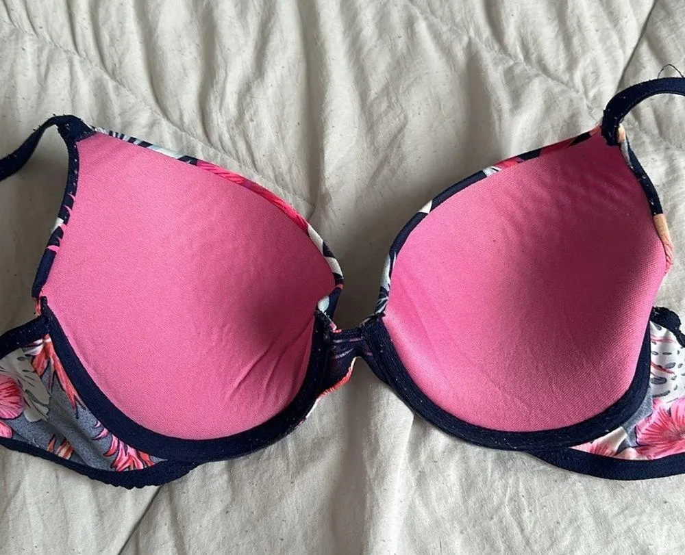 PINK Victoria’s Secret Wear Everywhere Push-Up Bra - Image 2