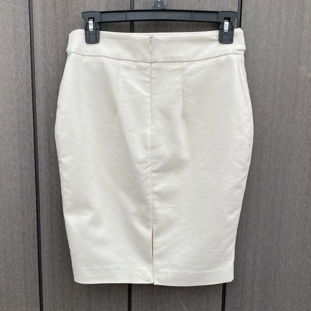 Express Fitted Skirt‎ White - Image 5