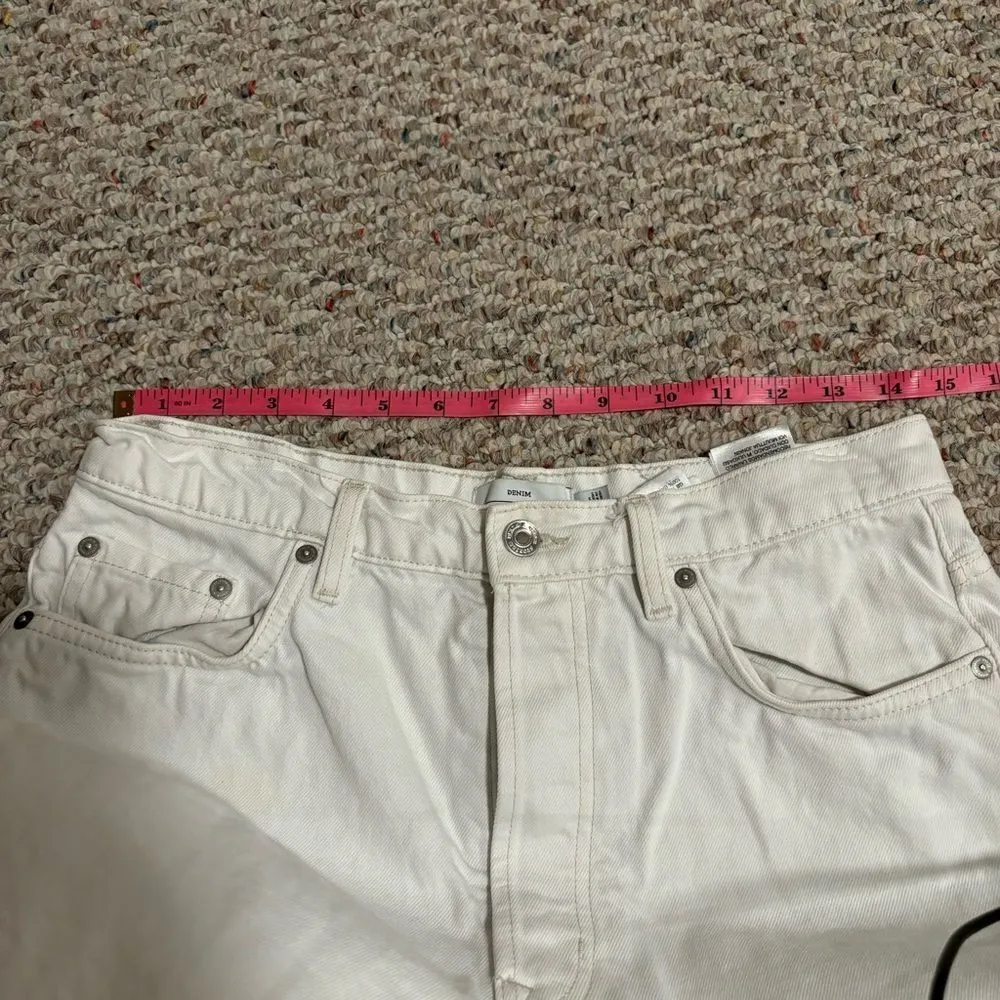 & Other Stories White Denim Button Fly Shorts- Size 8 - Image 10