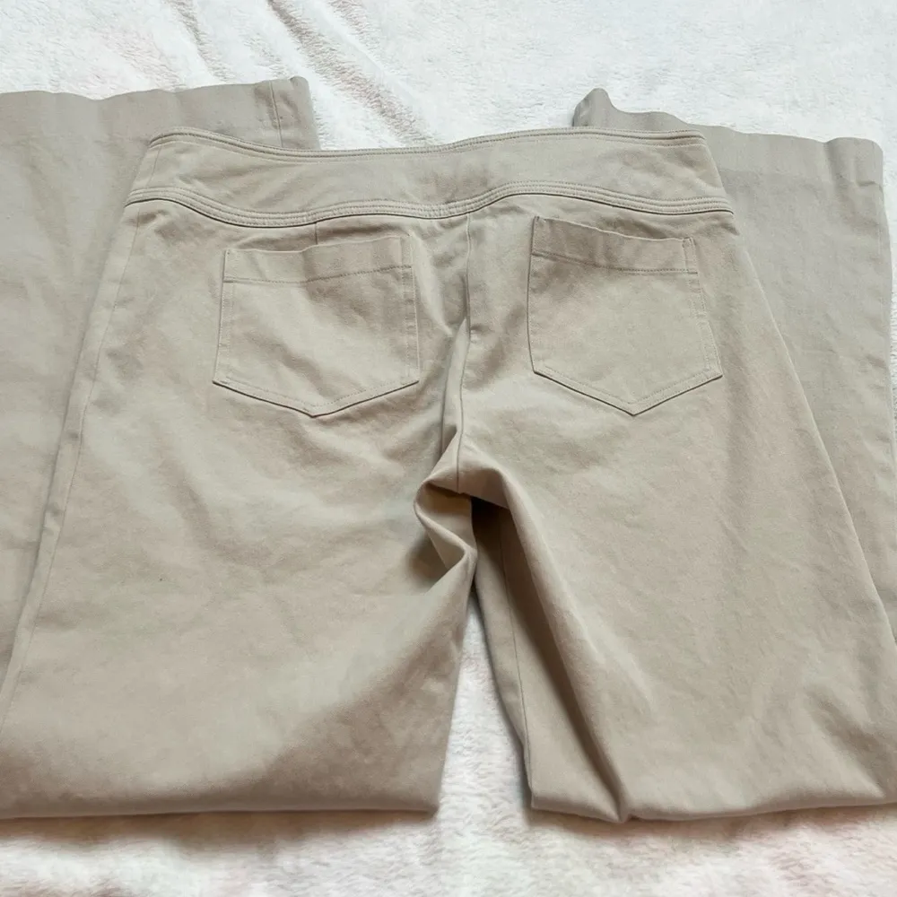 BCBGMaxAzria Wide Leg Beige Chino Dress Pants Mid Rise Stretch Size 10 Pockets - Image 9