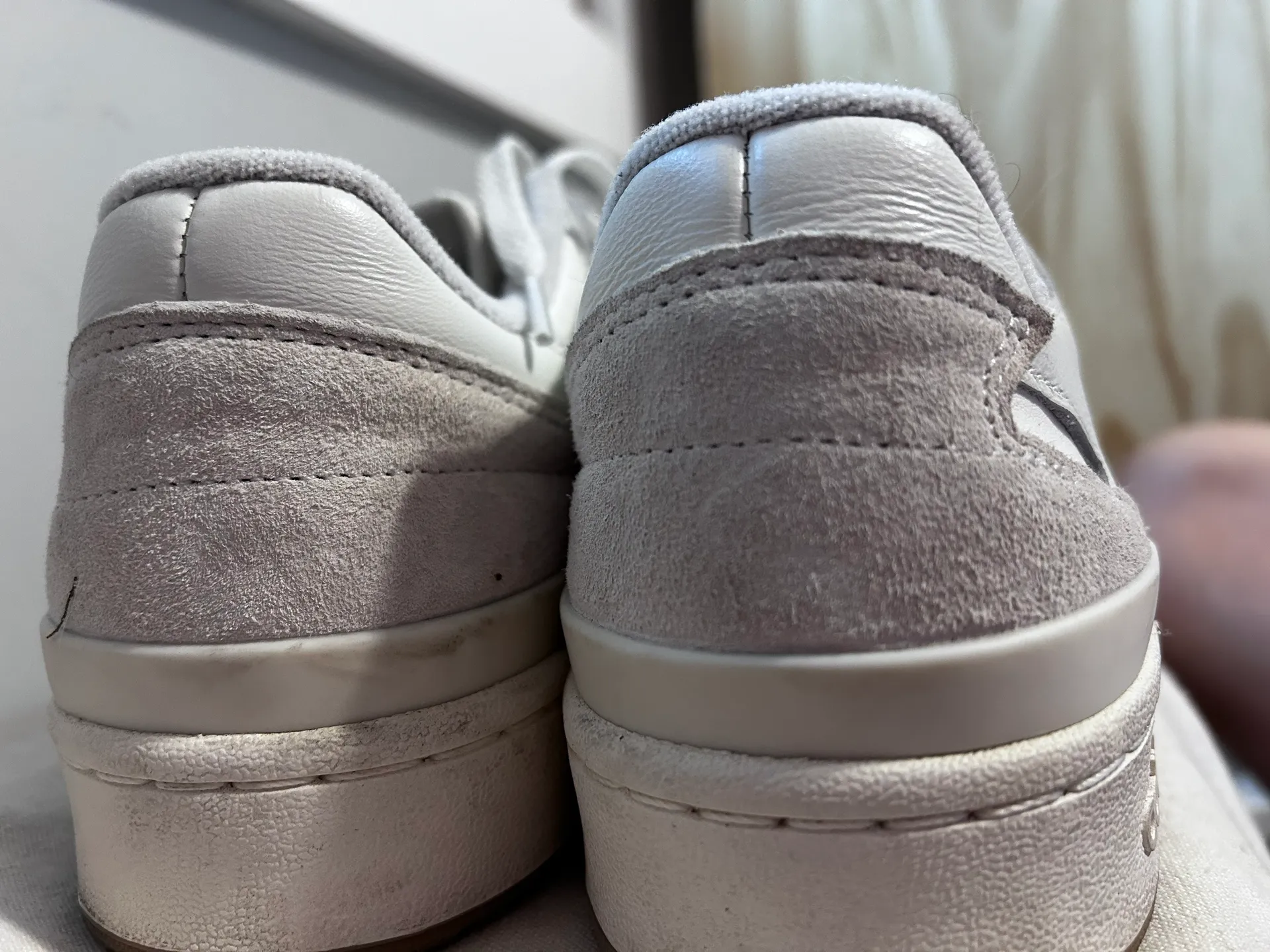 Adidas White Cream Sneakers - Image 5