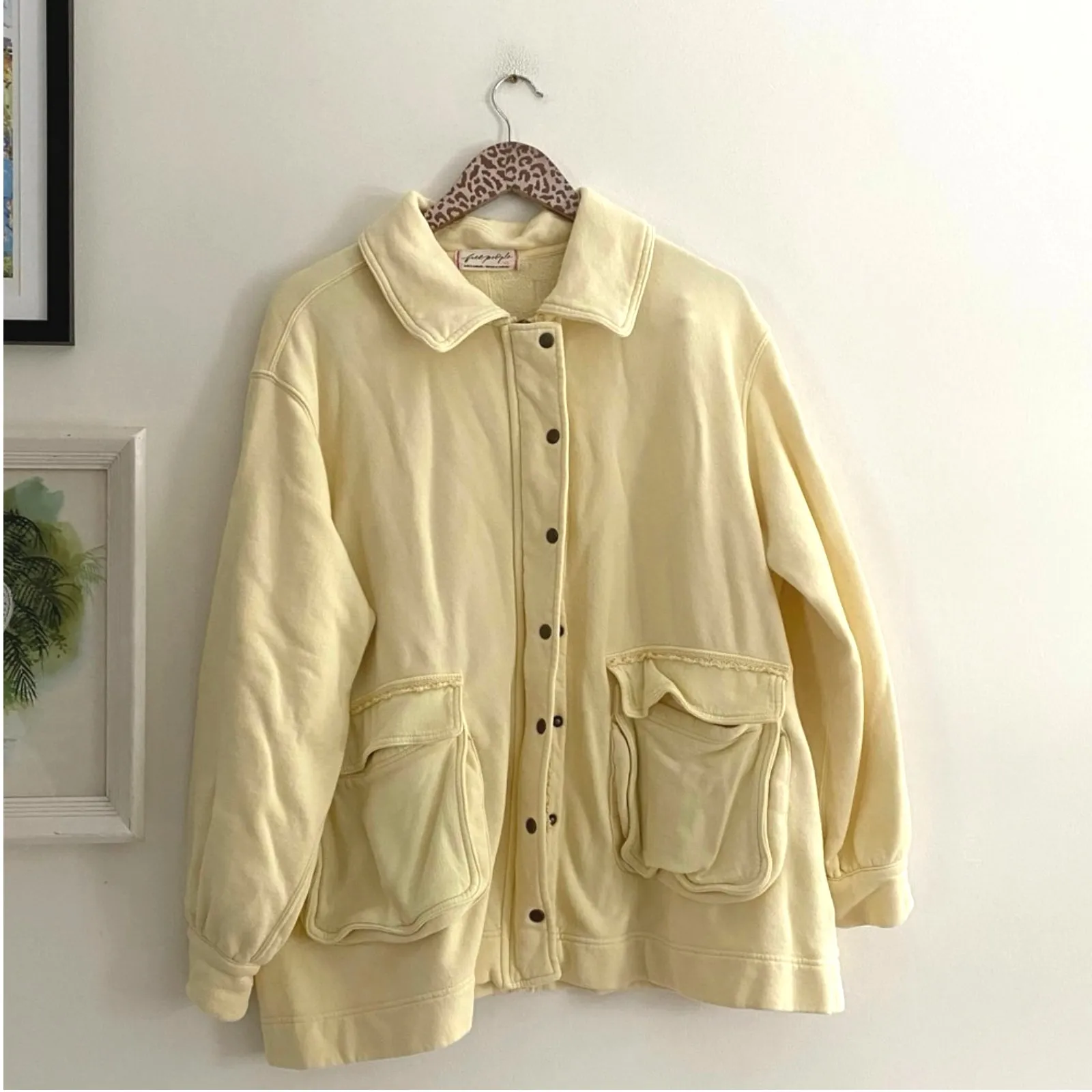 FREE PEOPLE Alexa Sweatshirt in Yellow Flan Size Small - Image 4