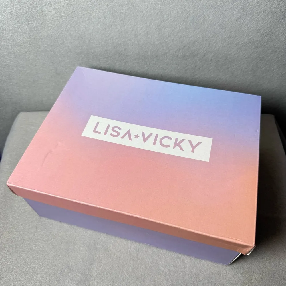 Lisa Vicky Women’s Angelic V Heeled Sandals Sparkle Bling Rhinestones Size 7M Silver - Image 8