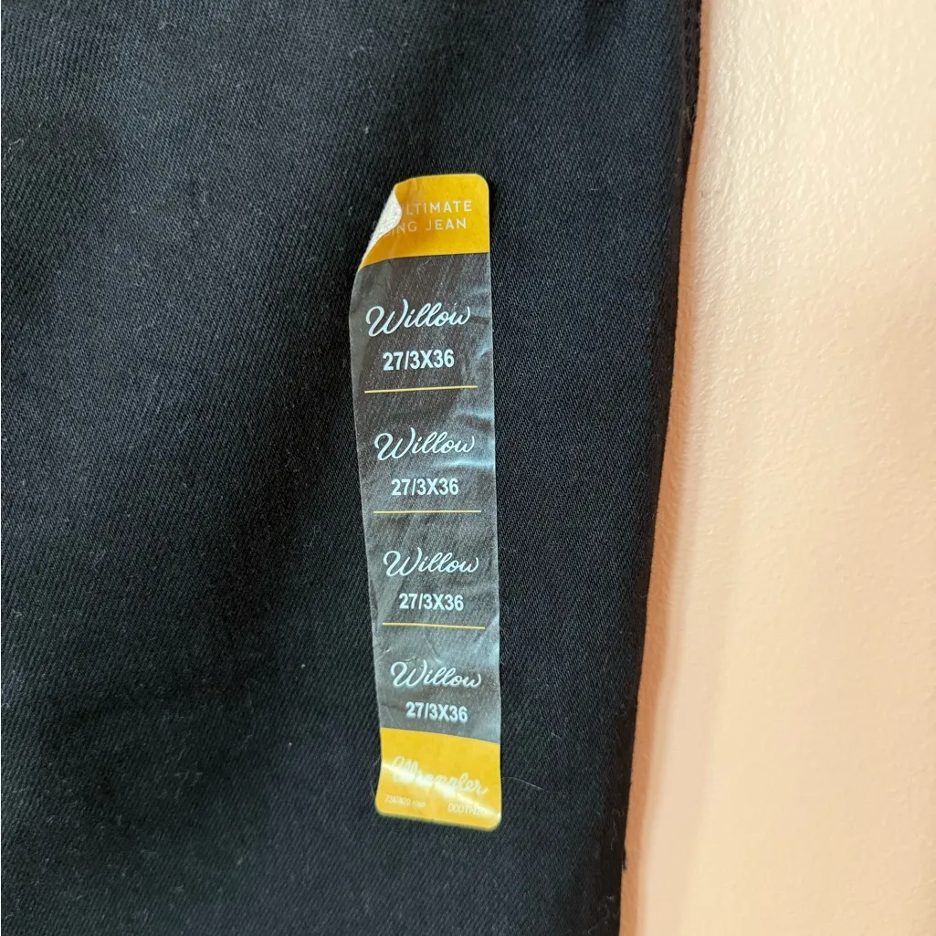 Wrangler Women's Black Bootcut Jeans - Image 4