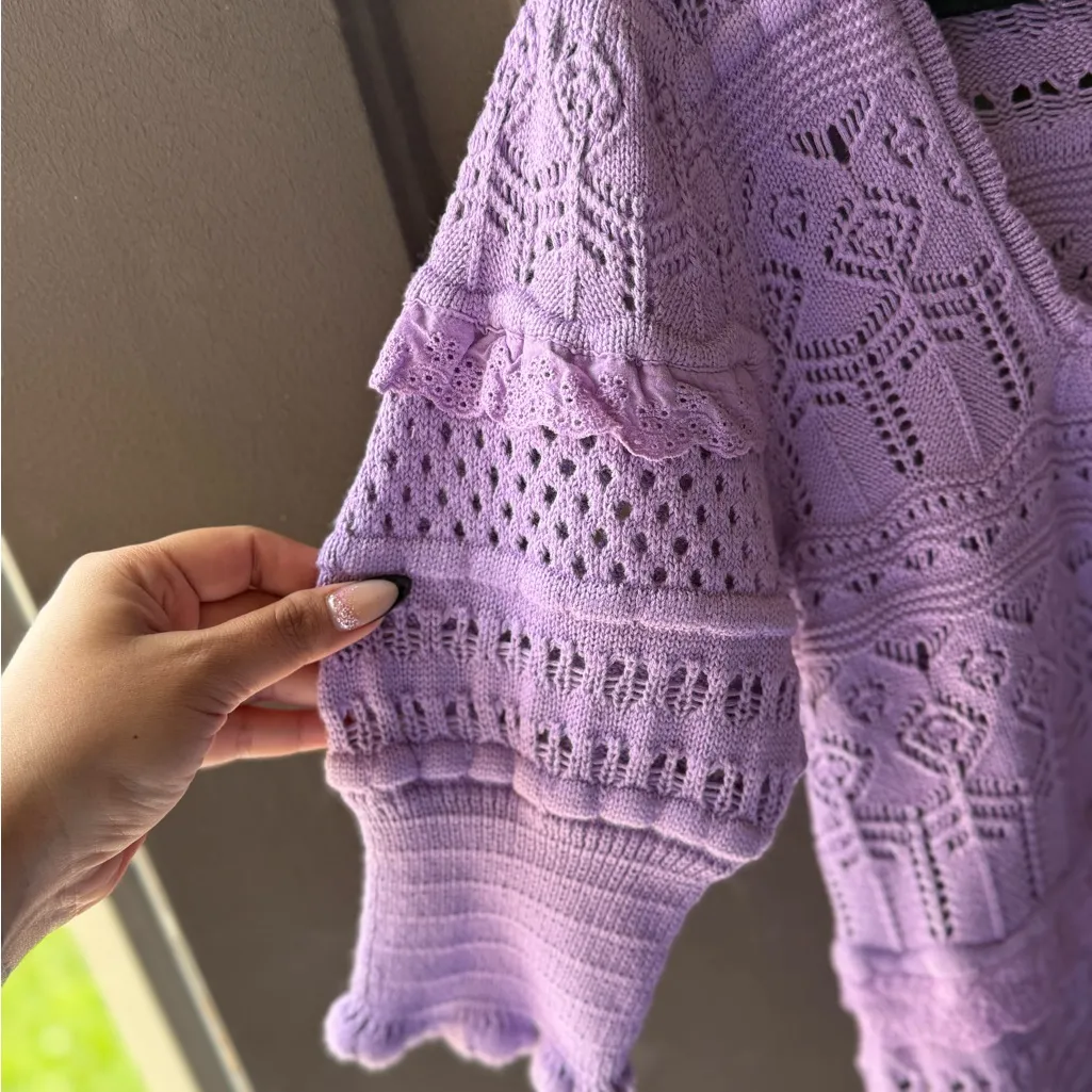 70/21 Lavender Crochet Crop Top Size M - Image 4