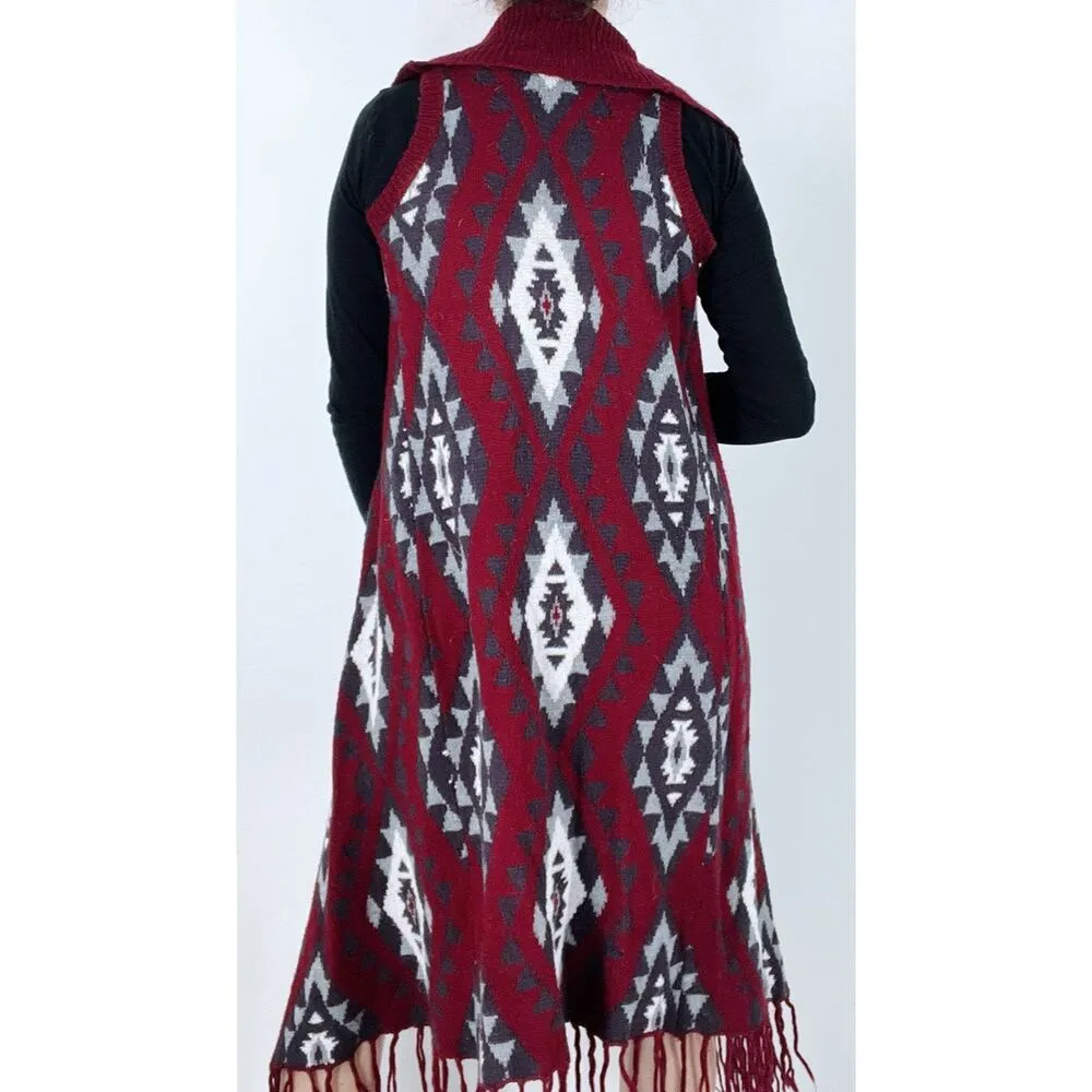 Romeo and Juliet Couture Tribal Aztec Maroon Sleeveless Fringe Vest Size XS - Image 2