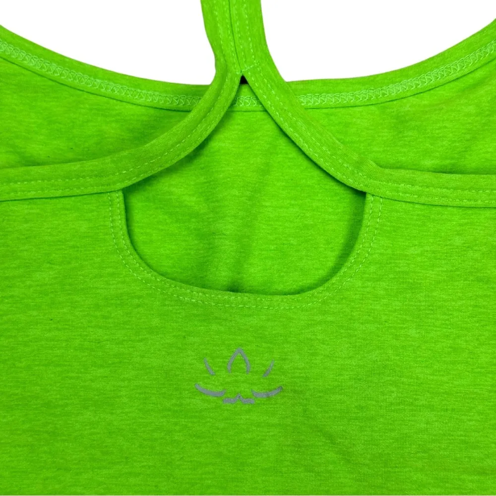 Beyond Yoga Spacedye Slim Racerback Cropped Tank in Lime Green Small - Image 3