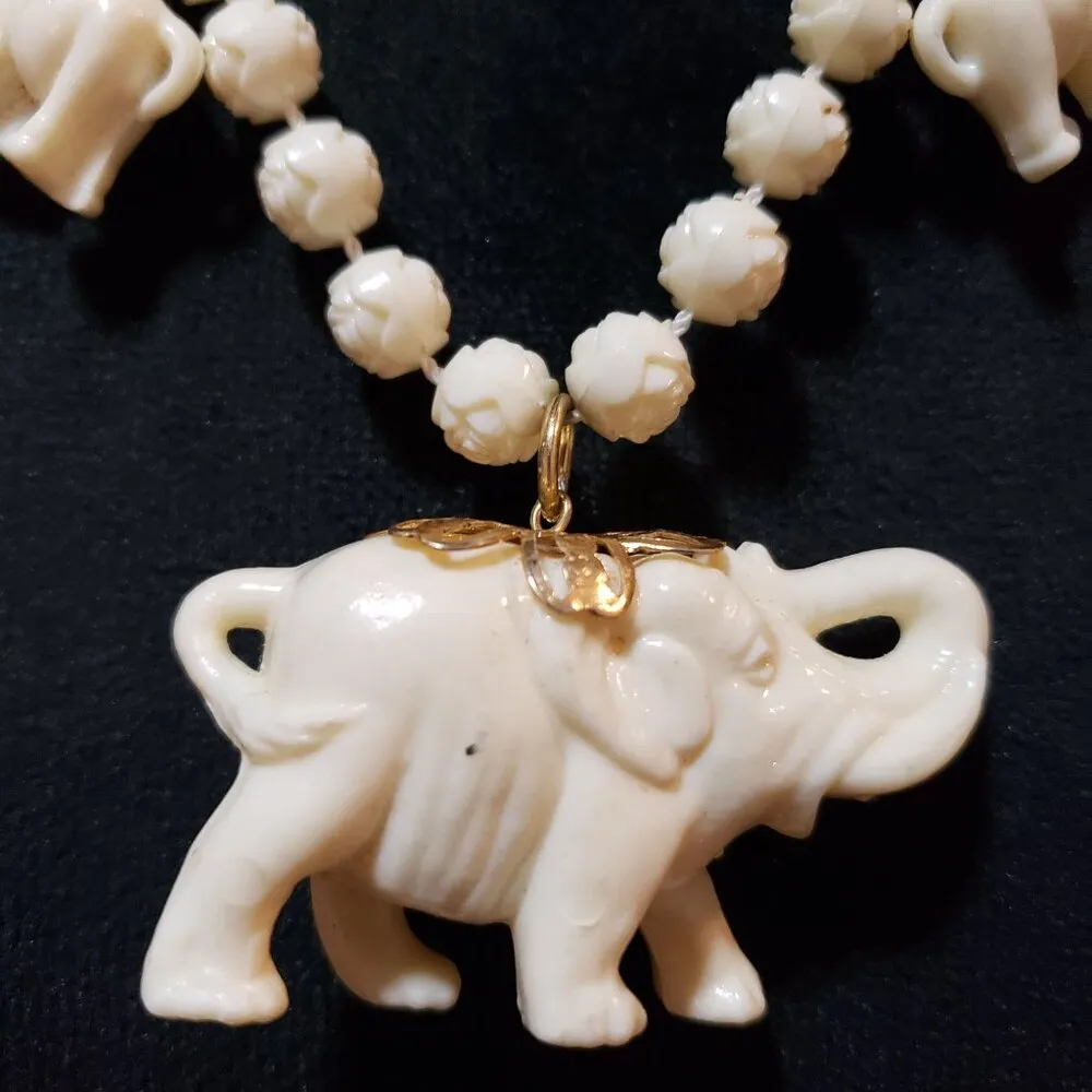 Womens Fashion Acrylic Elephant Rose Bead Chain Necklace Jewelry w/ Spring Ring - Image 3