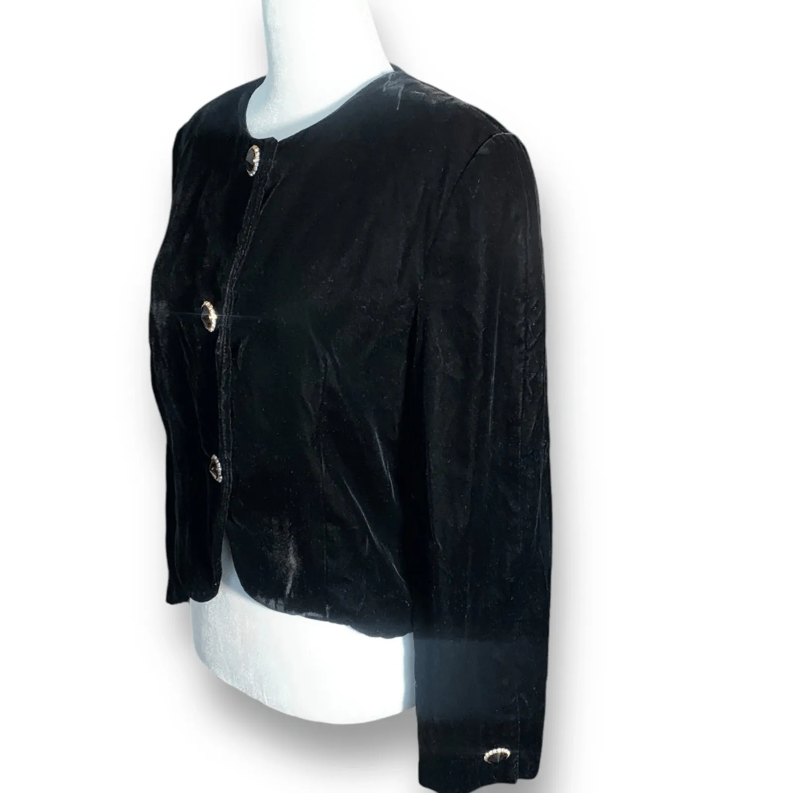 Vintage Black Velvet Cropped Collarless Jacket Gold Button Glam Size 8 Elegant - Image 7