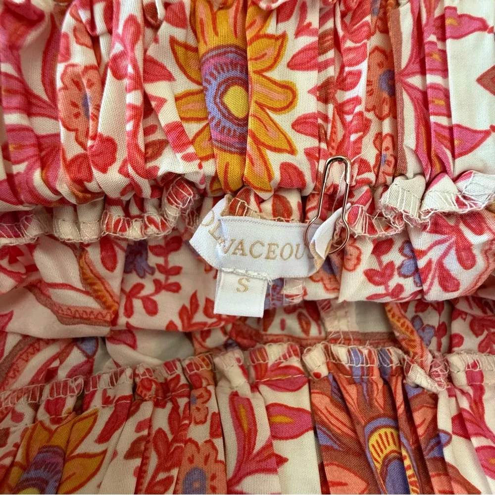 Olivaceous Tropicana shorts‎ Size Small - Image 5