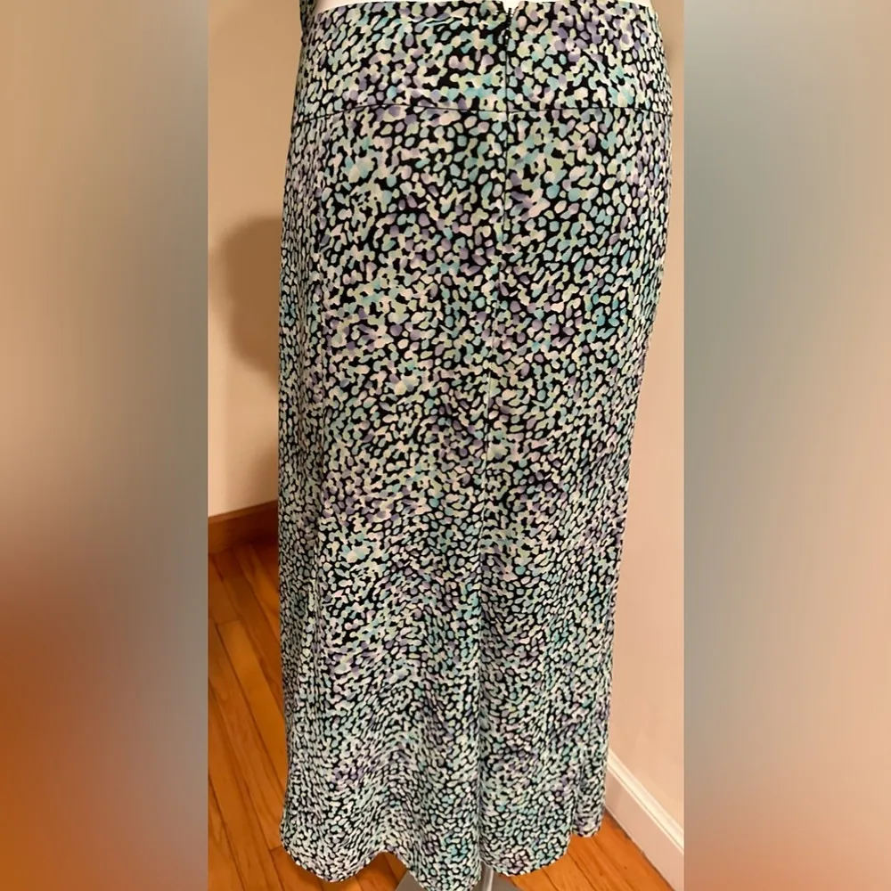 Studio  Purple Green Blue Black Sheer Skirt Set SZ 8 Light Material - Image 6