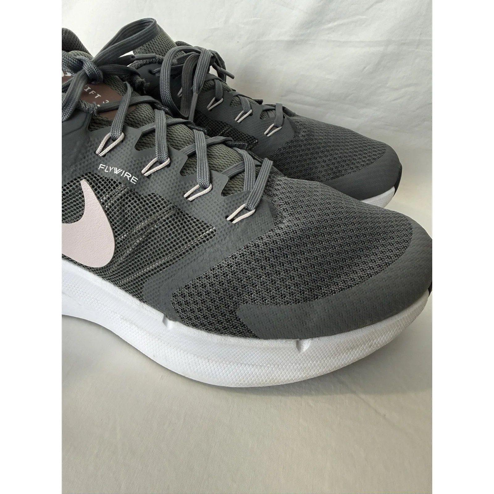 Nike Run Swift 3 Women’s Running Sneakers Size 12 DV7889-009 - Image 7