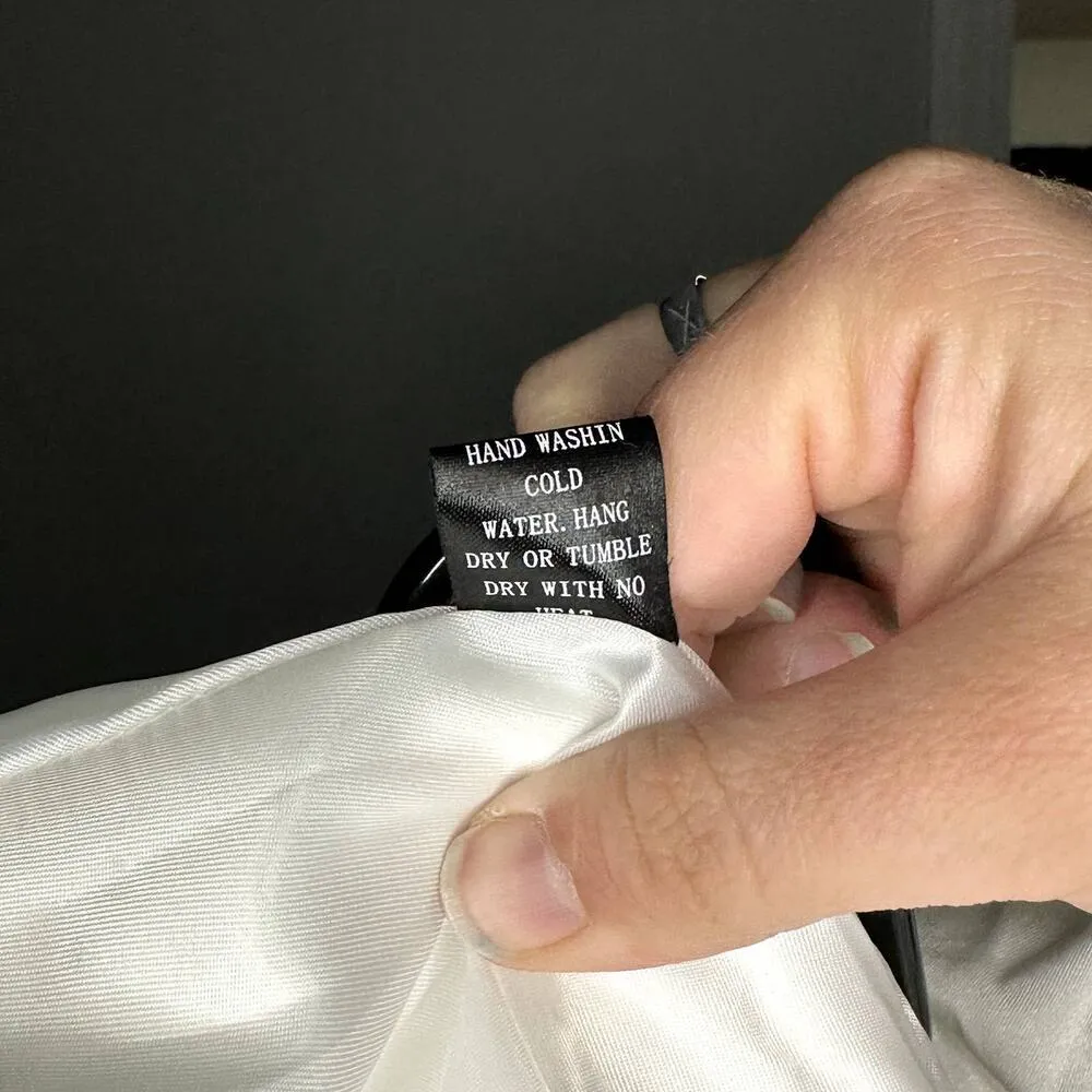 Blaque Label  Zip Front Belted Bubble Cuff Collared Ivory Jacket Medium - Image 10