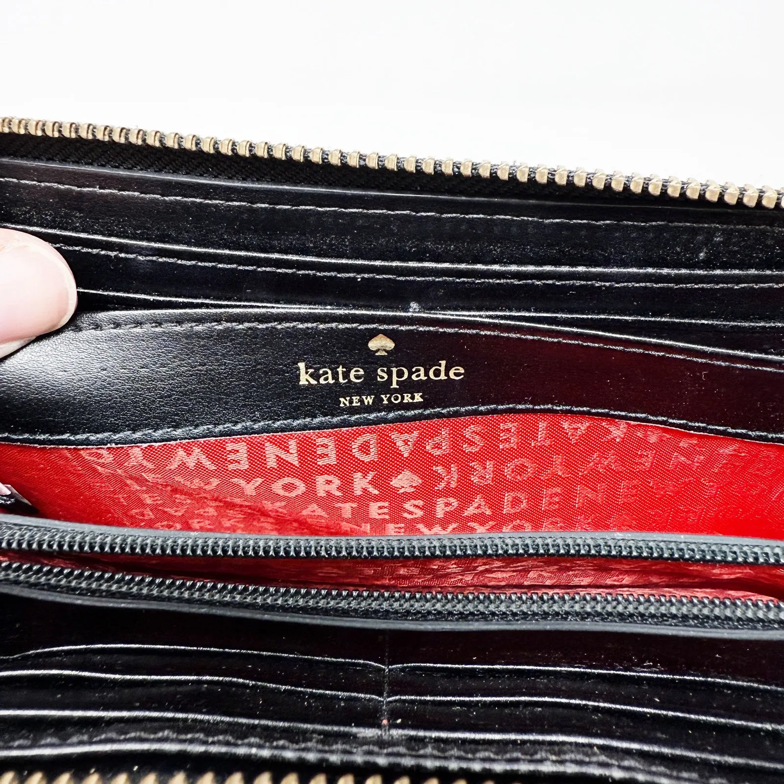 [Kate Spade] Neda Black Pebbled Leather Ace of Spades Zip Around Wallet *FLAW* - Image 4