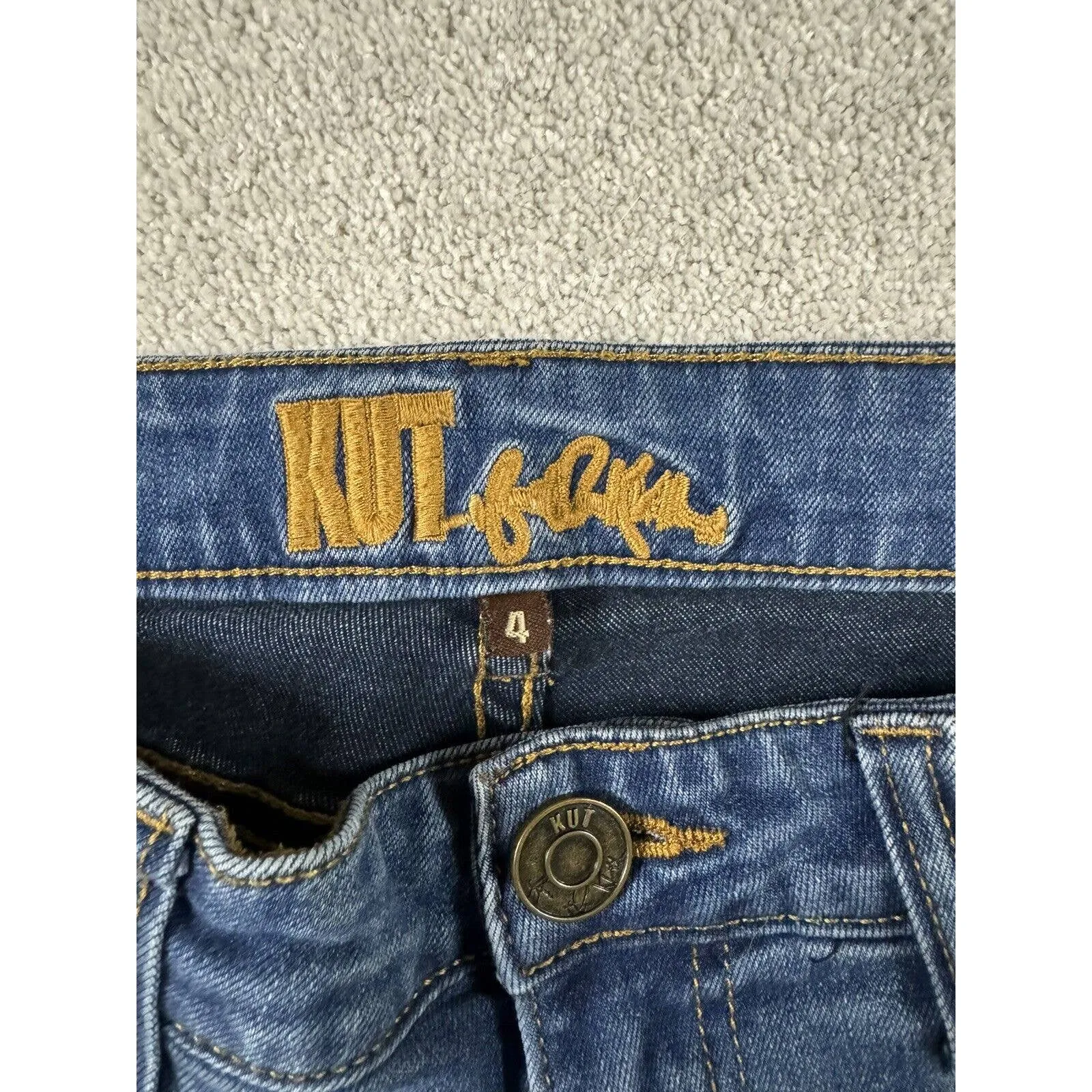 Kut from‎ the Kloth Medium Wash Mid Rise Knee Hole Skinny Jeans Size 4 - Image 3