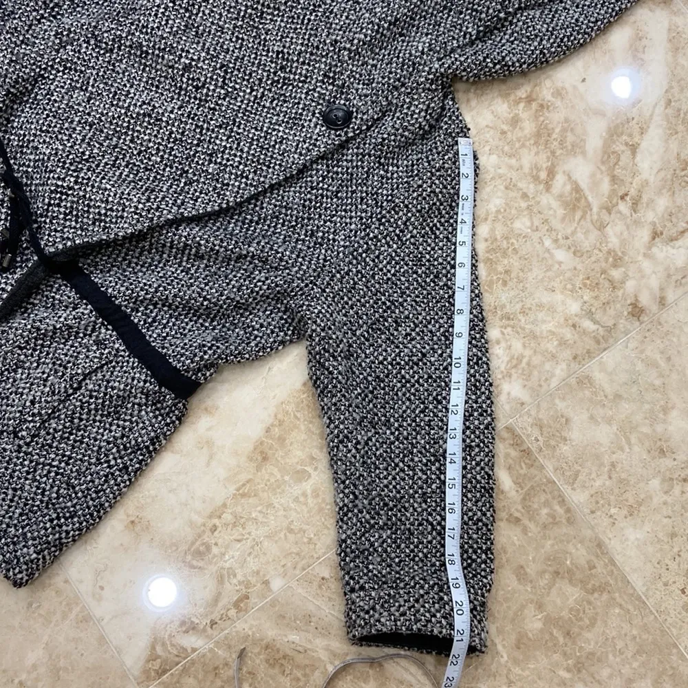 Satellite Image Swing Hooded Tweed Coat . Size XS - Image 5