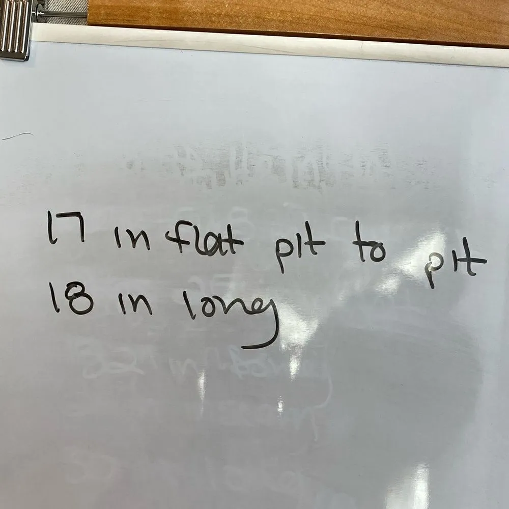 Tahari Y2k hibiscus crop tank - Image 6