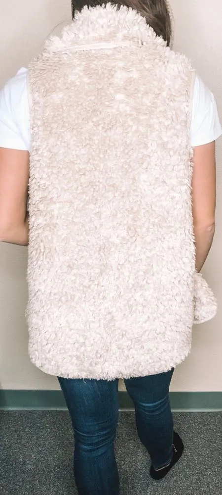 Fuzzy Sherpa Vest Tan - Image 3