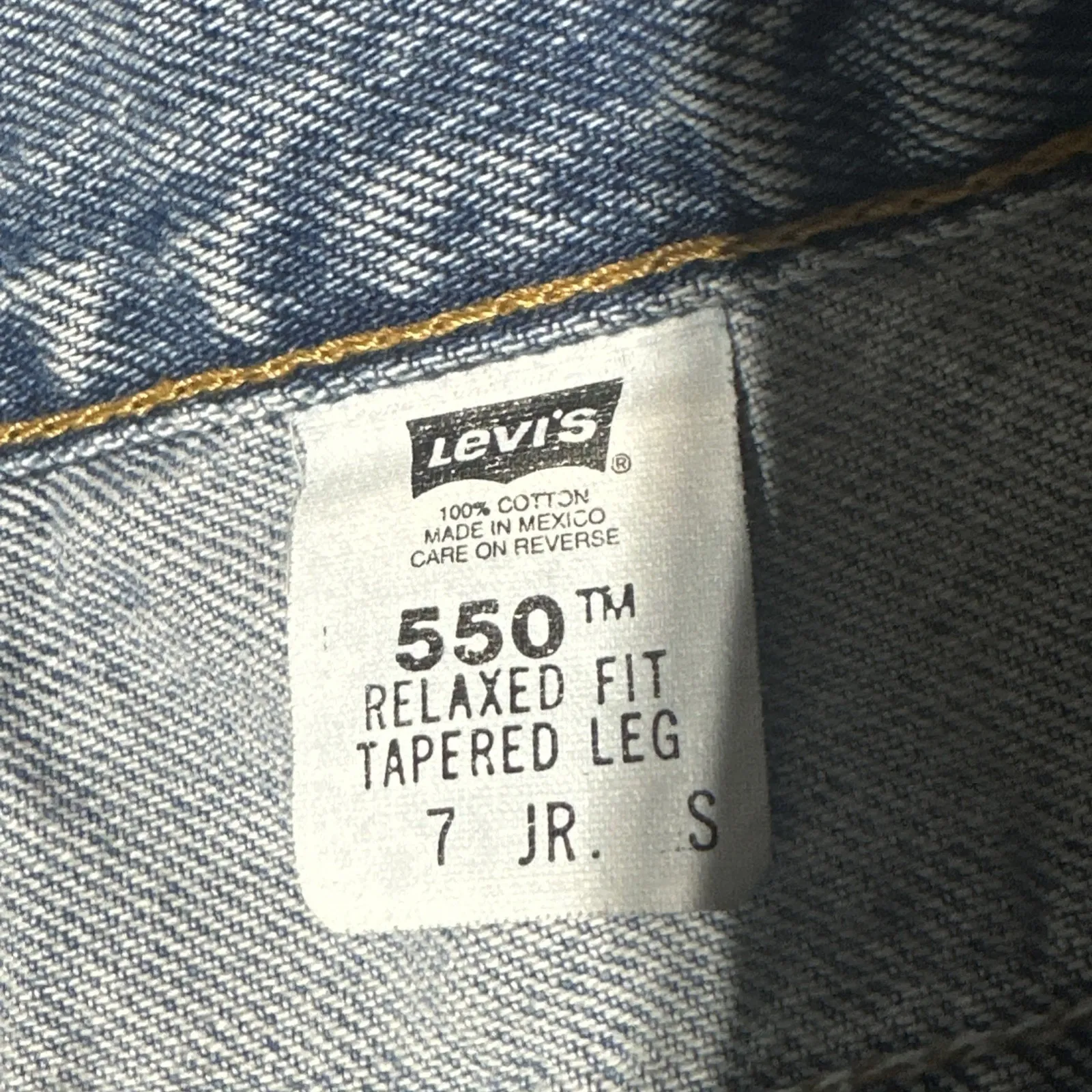 Vintage Levi's 550 7 Jr S Relaxed Fit Tapered Leg 26x30 Denim Y2K 90s Light Wash - Image 12